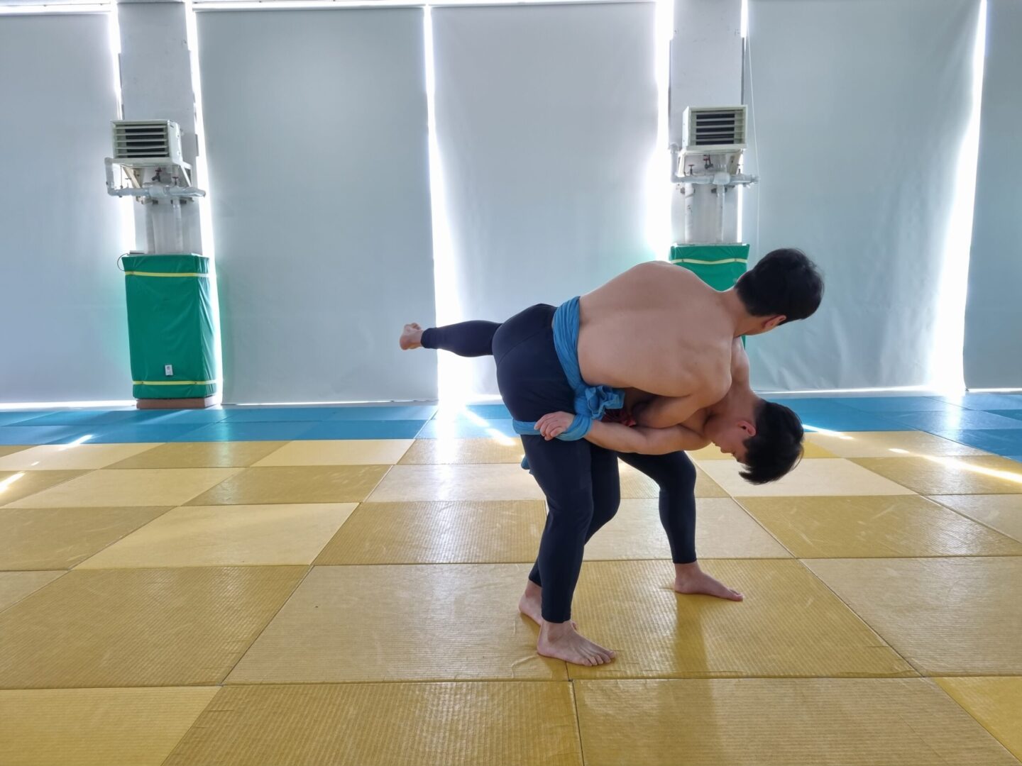 오른배지기